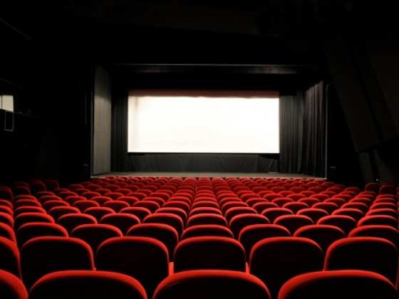 Pela primeira vez, os cinemas brasileiros não terão nenhuma estreia na semana