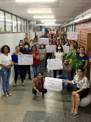 Manifestação foi por prevenção ao contágio.