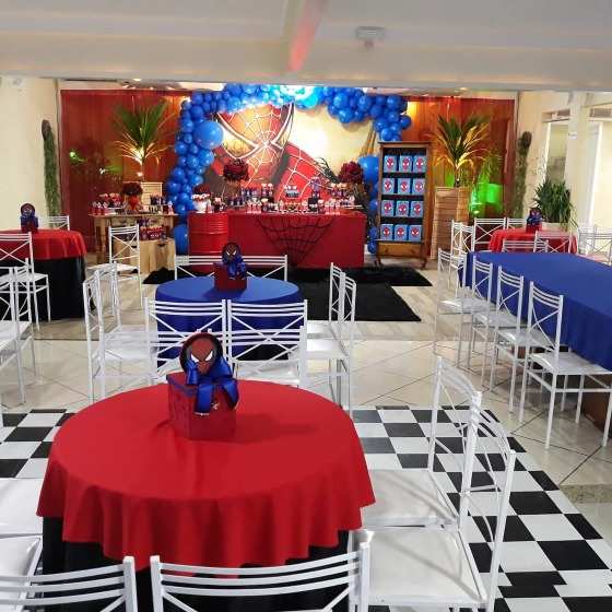 Cuiabanos já começam a marcar festas de aniversário.