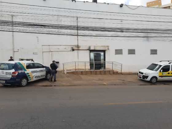 PM fecha empresa de telemarketing no bairro Morada do Ouro