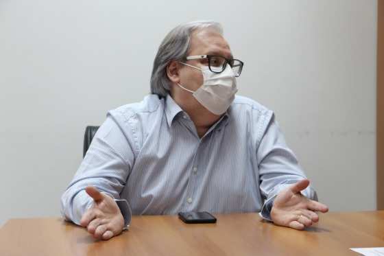 Pôssas foi afastado da Saúde na Operação Overpriced
