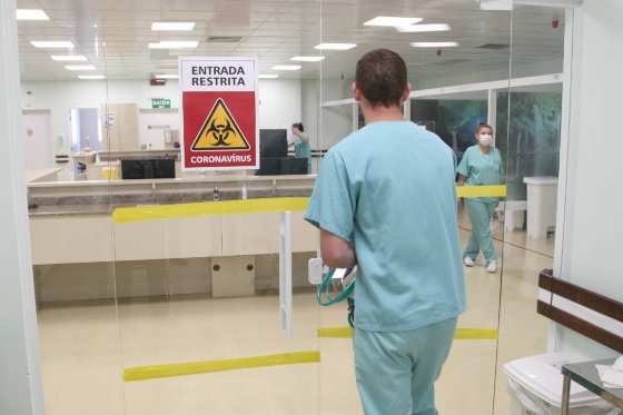 Nesta segunda-feira, dos 23 leitos de UTI disponíveis, 20 estão de Cuiabá e VG