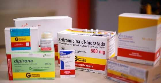 Municípios que já distribuem medicamentos enfatizam que os kits não são fechados, pois depende de cada paciente o que vai ser receitado e a quantidade