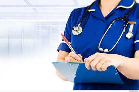 De acordo com informações da família da paciente repassadas à direção do hospital, a mulher teria histórico de problemas psiquiátricos.