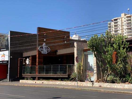 Agressor deu soco em mulher e atirou durante briga na boate Valley Pub