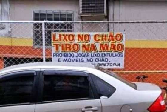 O recado é assinado como 