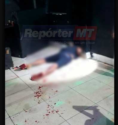 Policiais avistaram Wheric no chão, sangrando e sem movimentos