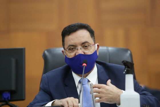 Botelho lembrou que servidores têm apoio dos deputados 