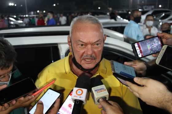 Roberto França foi lançado pelo Patriota como candidato à prefeitura de Cuiabá.