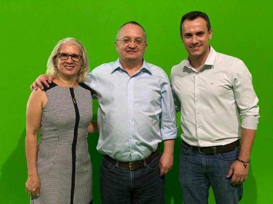 Pedro Taques e os suplentes da chapa, delegado Fausto e doutora Elza Queiroz.
