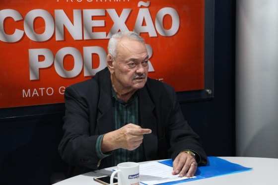 Roberto França busca seu terceiro mandato como prefeito de Cuiabá.