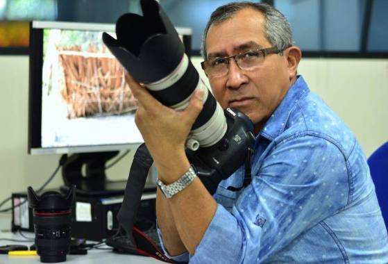 O fotógrafo foi internado e entubado no início de outubro