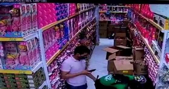 Imagens foram encaminhadas para a polícia como prova