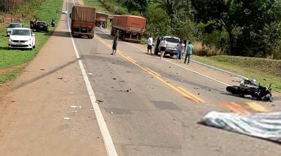 Vítima morreu no local do acidente. 