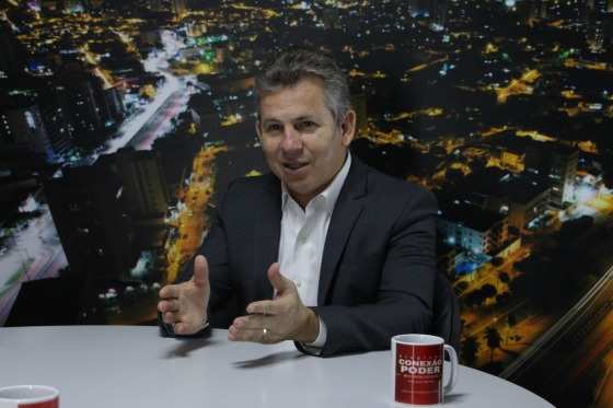 Governador Mauro Mendes é sondado por partidos