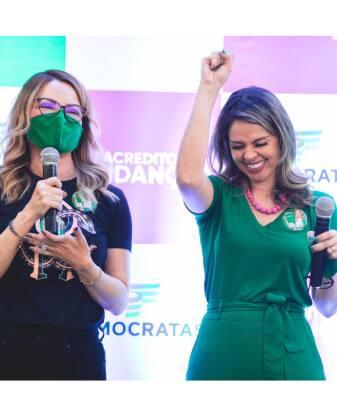 Virginia Mendes e Michelly Alencar