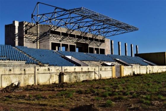 Obra prevista para a Copa do Mundo de 2014 foi totalmente depredada