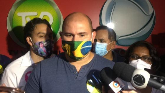 Abílio denunciava Luany por festa na pandemia