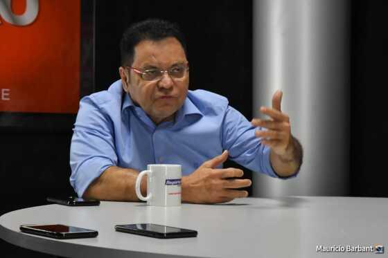 O deputado estadual Eduardo Botelho acredita que o governador Mauro Mendes (DEM) não interferiu na decisão