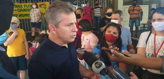 Governador deu entrevista antes de votar