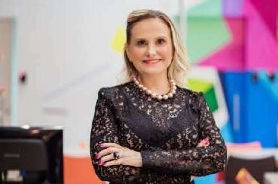GISELI SILVENTE é professora doutora do curso de Ciências Contábeis da UFMT