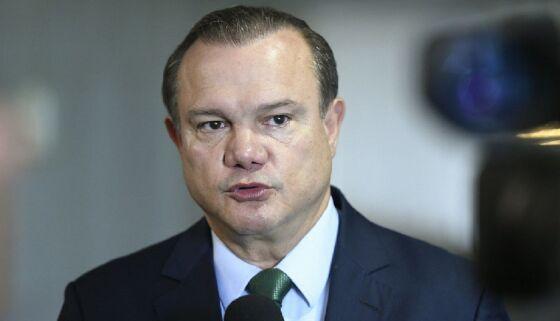 WELLINGTON FAGUNDES é senador pelo PR der Mato Grosso.
