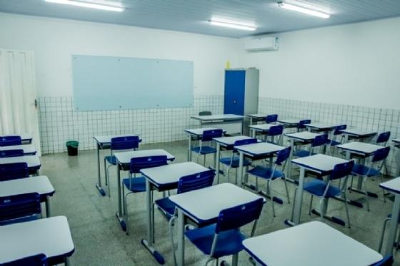 Aulas presenciais estão suspensas em Cuiabá desde maio de 2020