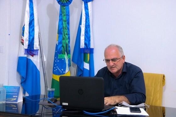 Novo prefeito denúncia antiga gestão.