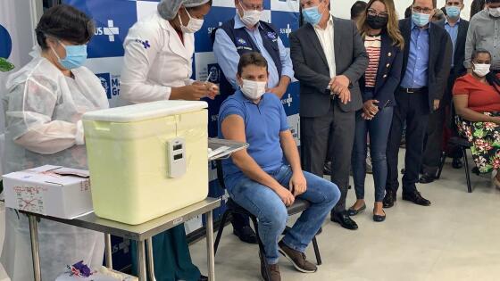 Profissionais da Saúde foram os primeiros a receber as doses