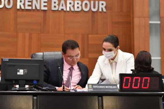 Eduardo Botelho e Janaina Riva