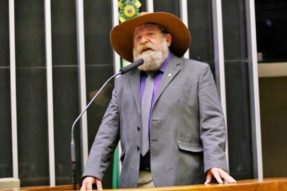 Nelson Barbudo (PL) é suplente de 4 deputados federais