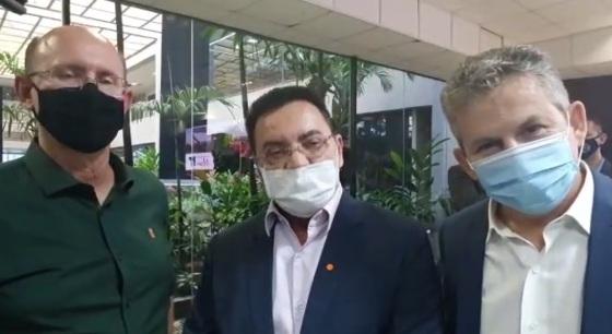 Deputados Carlos Avallone e Eduardo Botelho participaram de evento em que Mauro assinou ordens de serviços