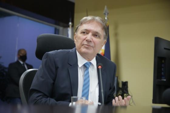 Conselheiro Antônio Joaquim foi reintegrado ao TCE na última terça-feira (24).