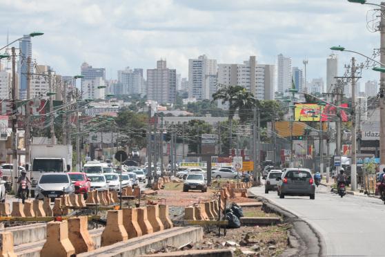 Trilhos começaram a ser retirados pelo Governo para dar lugar ao BRT