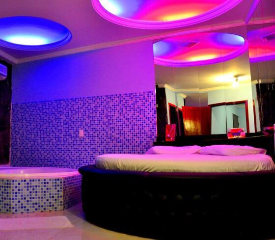 Servidor é acusado de levar colega de trabalho para motel
