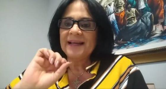 A ministra da Mulher, da Família e dos Direitos Humanos (MMFDH), Damares Alves