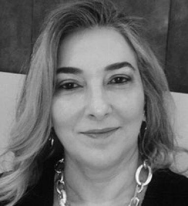 Olinda de Quadros Altomare Castrillon é Juíza de Direito 