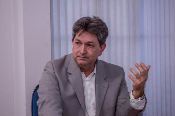 Carlos Brito de Lima é Gestor Público e Coxipoense