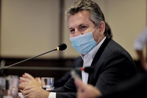 O Governo do Estado comprou 1 milhão e 200 mil doses da vacina