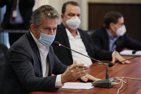 Mauro lembra que estados com população de mais idosos recebe mais vacina