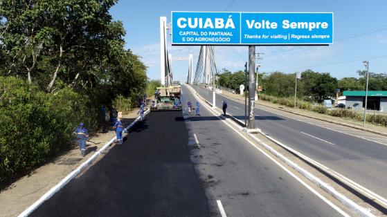 Obra de recapeamento aconteceu nesta terça-feira (4).