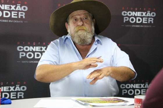 O deputado Barbudo lembra que Mauro Mendes nunca criticou Bolsonaro