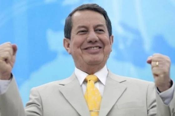 R.R não tem comorbidades