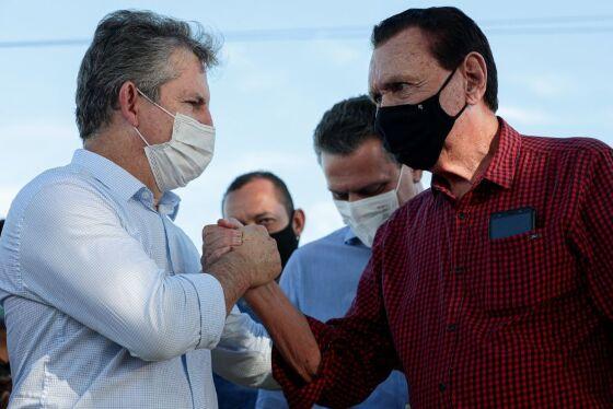 Deputado federal teve conversa "quase ao pé do ouvido" com governador