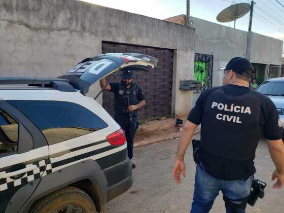 Investigadores realizaram prisões.