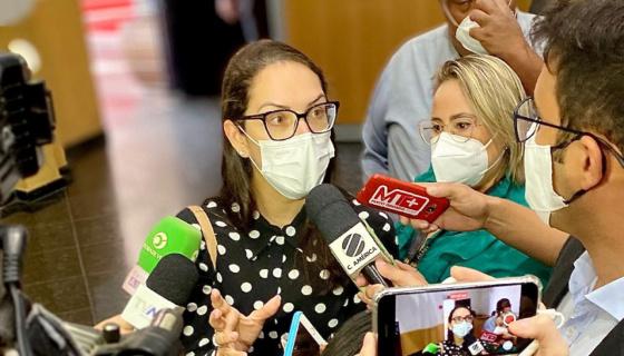 Deputada Janaina Riva reagiu às críticas do governador