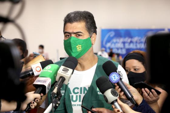Prefeito Emanuel Pinheiro prorroga medidas contra covid.