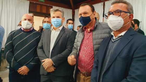 Governador Mauro Mendes participou de encontro do MDB a convite de Bezerra 