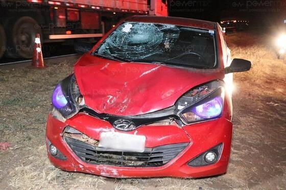 HB20 teve a frente destruída com a batida