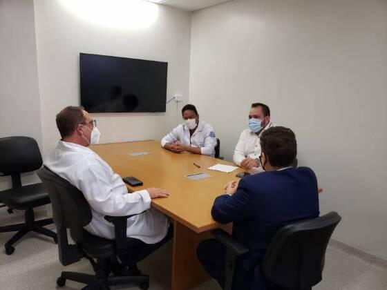 Reunião com representantes do Sindimed.